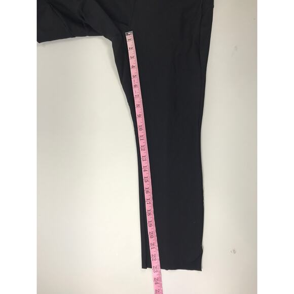 Athleta Stellar Crop Pants Black Women's Medium Petite Travel Sporty Easy - Picture 11 of 11